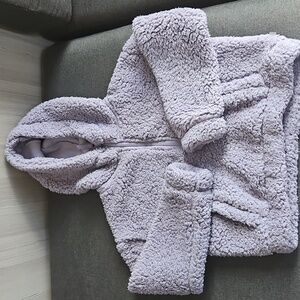 Kids 1/4 zip sherpa purple hoodie size 7/8 (Small)